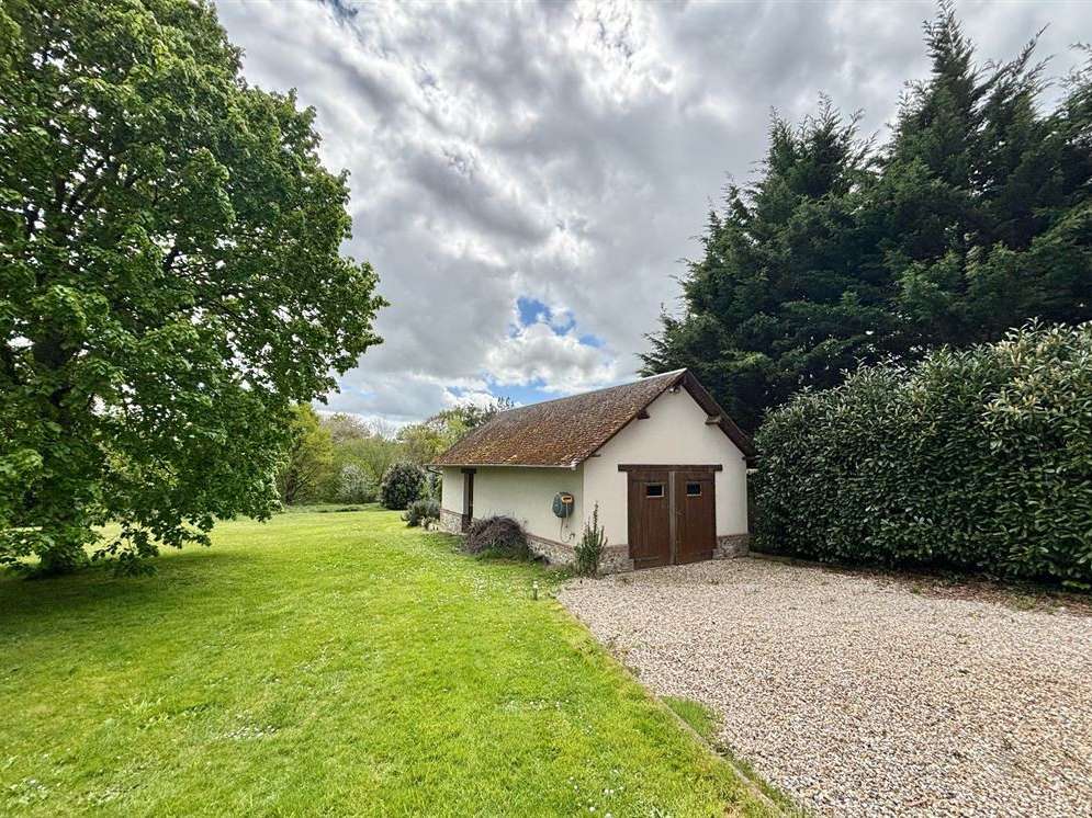 Maison Saint-Pierre-de-Salerne