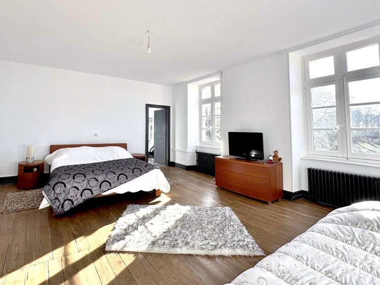 Château Saint-Pierre-de-Trivisy - 14 chambres - 660m²