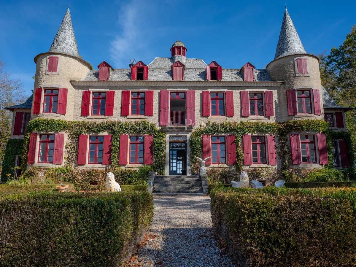 Château Saint-Pierre-de-Trivisy