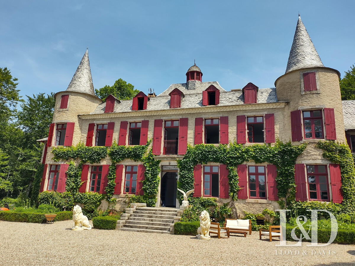 House Saint-Pierre-de-Trivisy