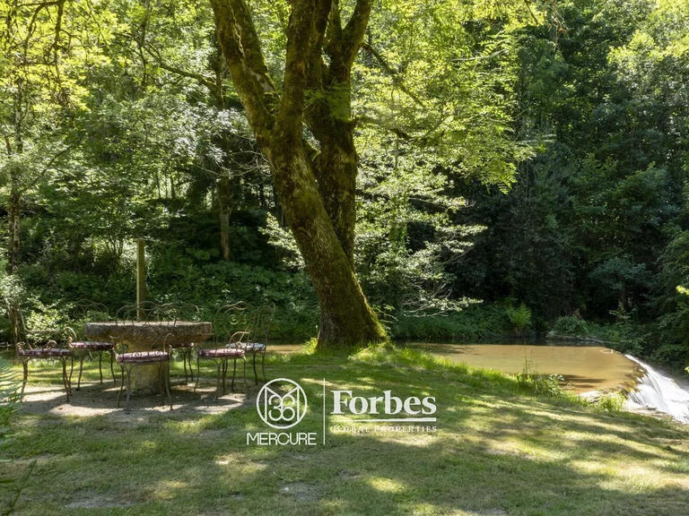 Moulin Saint-Pierre-de-Trivisy - 4 chambres - 259m²