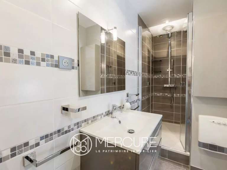 Moulin Saint-Pierre-de-Trivisy - 4 chambres - 259m²