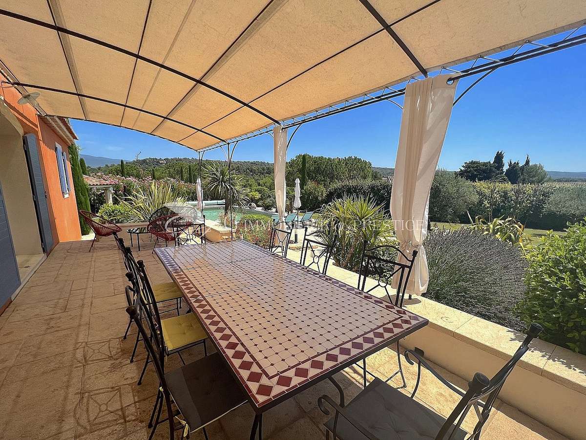 Maison Saint-Pierre-de-Vassols