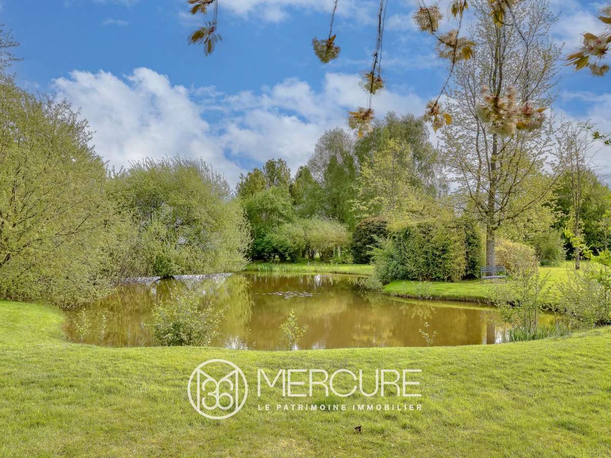 Manor Saint-Pierre-des-Ifs