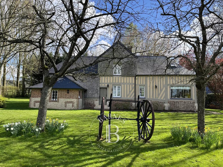 Vente Maison Saint-Pierre-en-Auge - 6 chambres