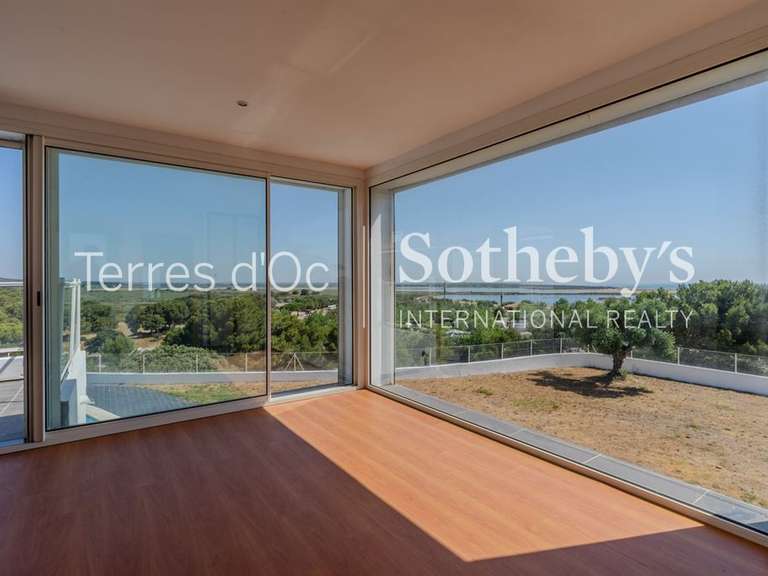 Maison Saint-pierre-la-mer - 4 chambres - 372m²