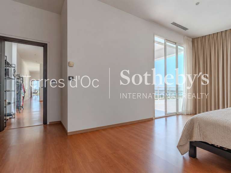 Maison Saint-pierre-la-mer - 4 chambres - 372m²