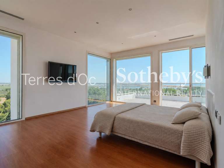 Maison Saint-pierre-la-mer - 4 chambres - 372m²