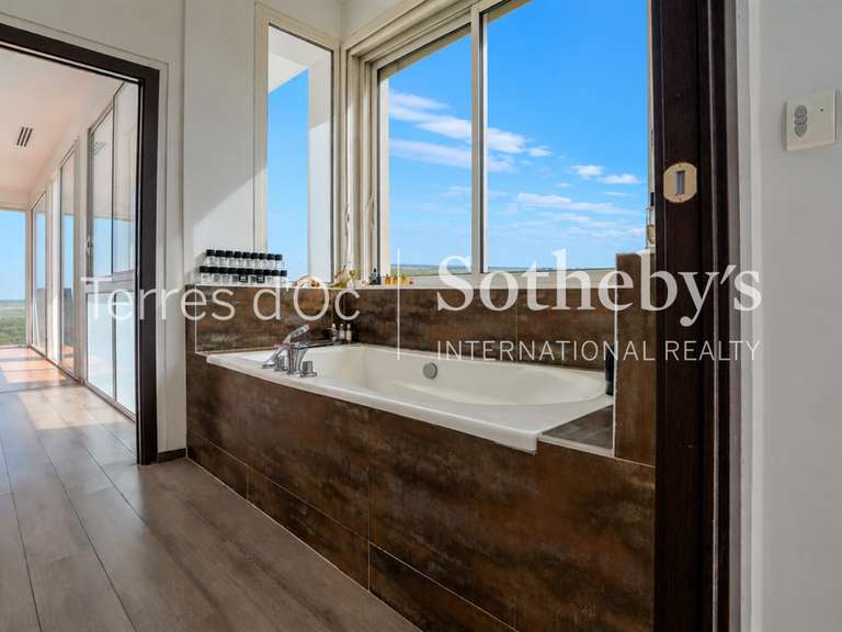 Maison Saint-pierre-la-mer - 4 chambres - 372m²