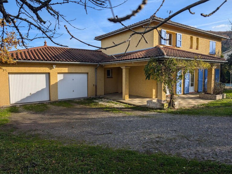 Maison Saint-Pierre-la-Palud - 142m²