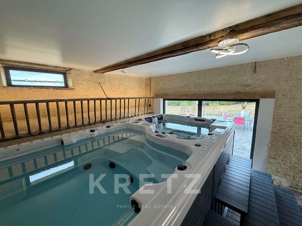 Property Saint-Pierre-sur-Dives