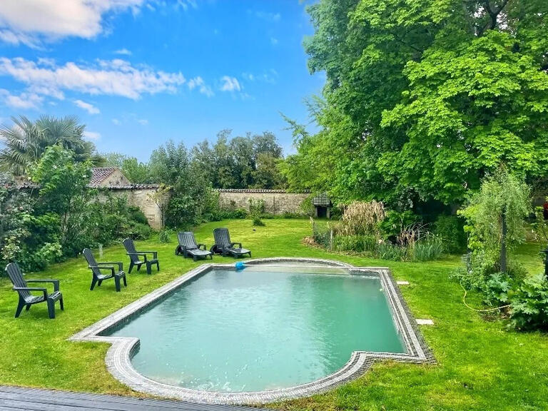 Maison Saint-Porchaire - 6 chambres - 365m²