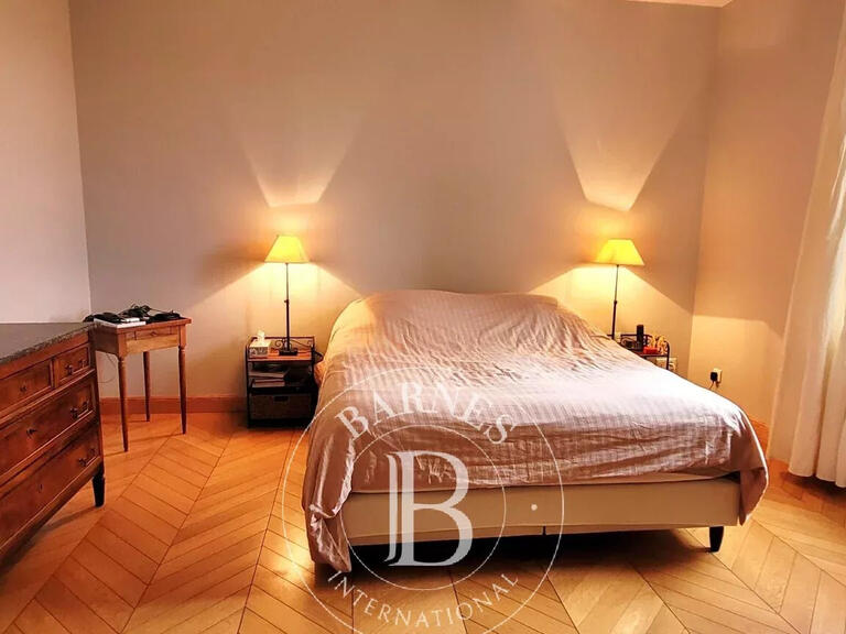 Propriété Saint-Pourçain-sur-Sioule - 5 chambres - 300m²