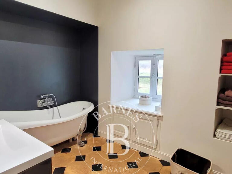 Propriété Saint-Pourçain-sur-Sioule - 5 chambres - 300m²
