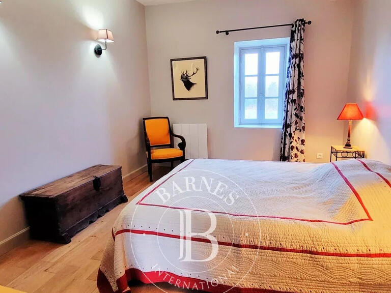 Propriété Saint-Pourçain-sur-Sioule - 5 chambres - 300m²