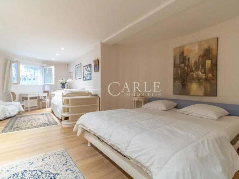 Villa Saint-Priest - 4 bedrooms - 425m²