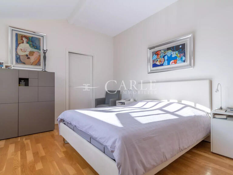 Villa Saint-Priest - 4 bedrooms - 425m²