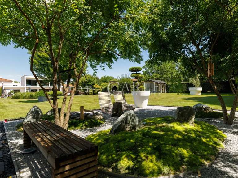 Villa Saint-Priest - 4 chambres - 209m²