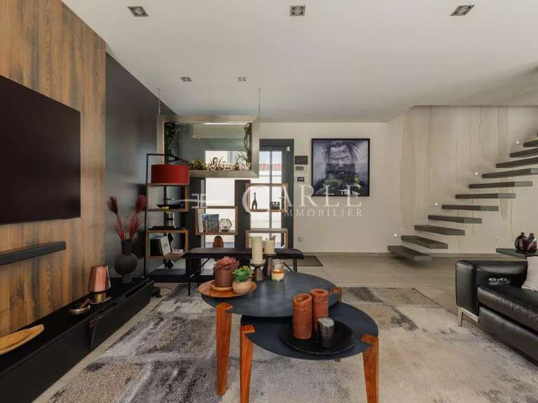 Villa Saint-Priest - 4 chambres - 209m²