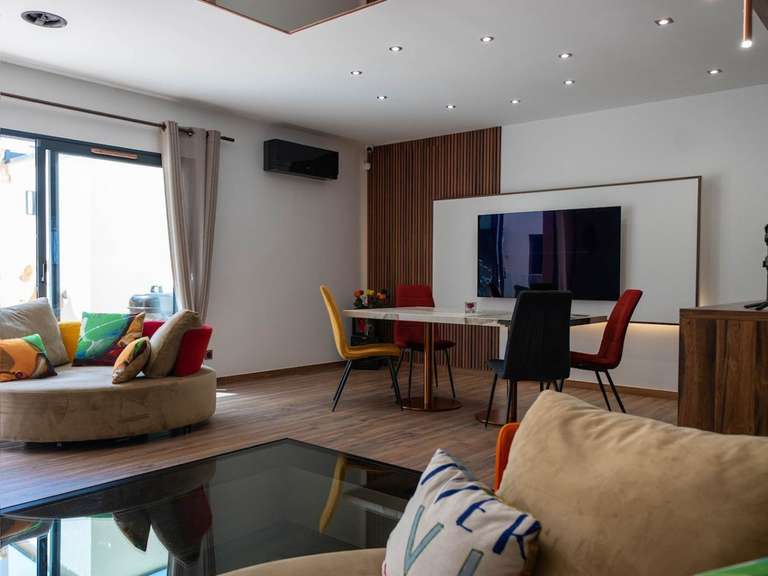 Appartement Saint-Priest-en-Jarez - 5 chambres - 350m²