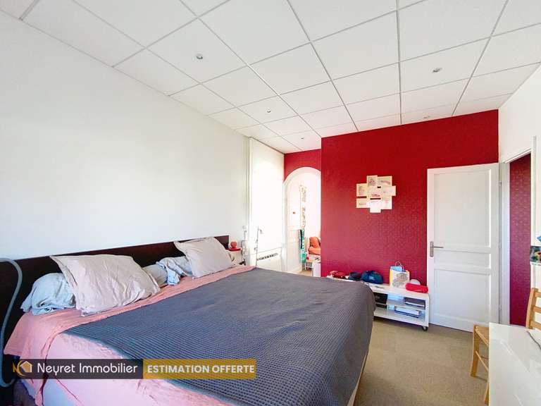 Maison Saint-Priest-en-Jarez - 6 chambres - 320m²