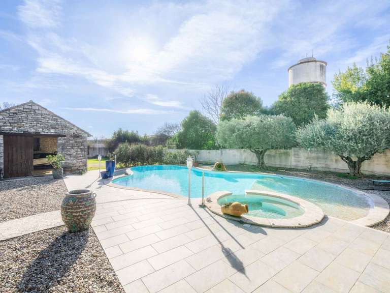 Maison Saint-Privat-des-Vieux - 3 chambres - 212m²