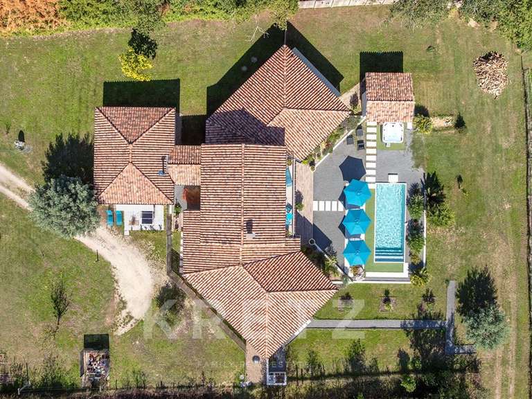 House Saint Privat en Périgord - 5 bedrooms - 240m²