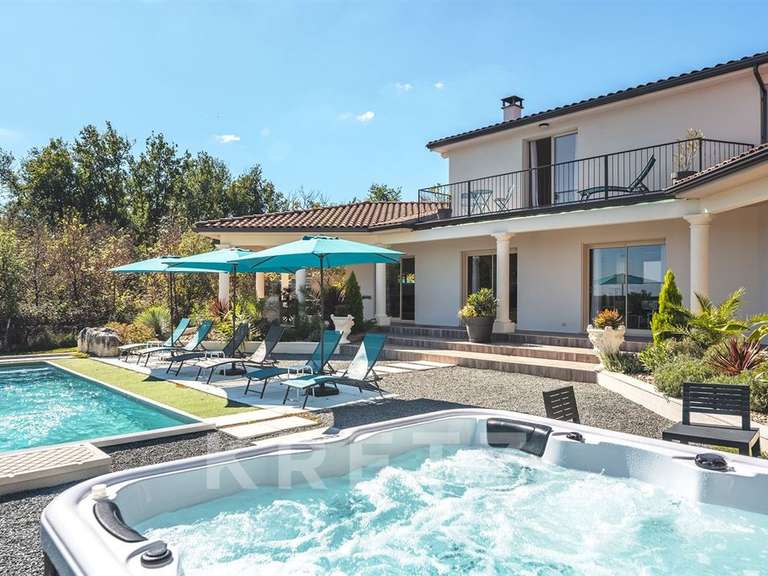 House Saint Privat en Périgord - 5 bedrooms - 240m²