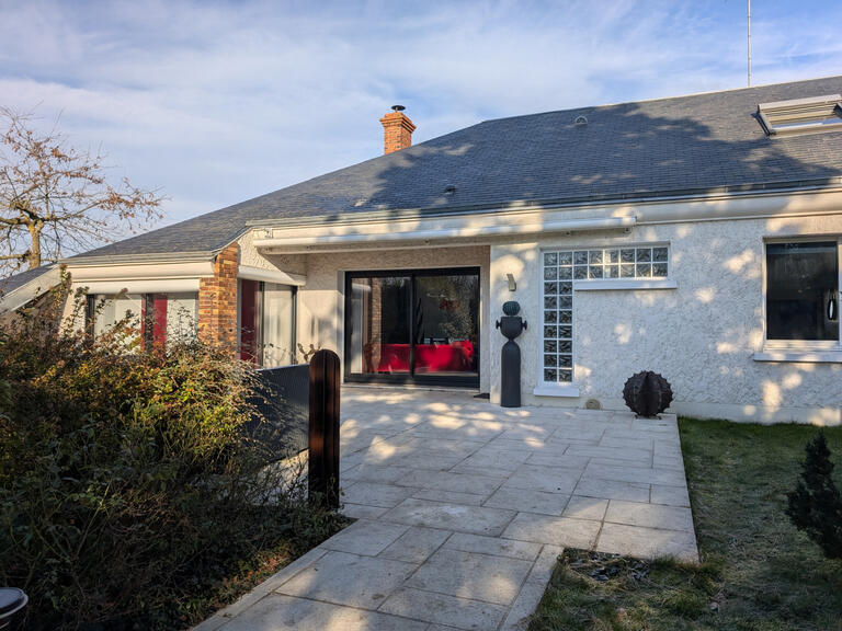 House Saint-Pryvé-Saint-Mesmin - 4 bedrooms - 284m²