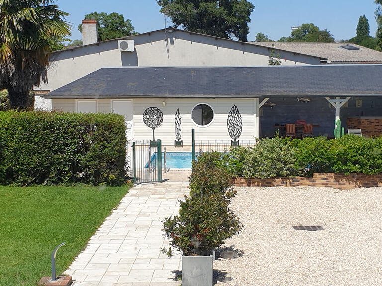House Saint-Pryvé-Saint-Mesmin - 4 bedrooms - 284m²