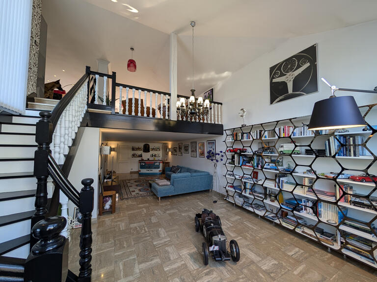 House Saint-Pryvé-Saint-Mesmin - 4 bedrooms - 284m²