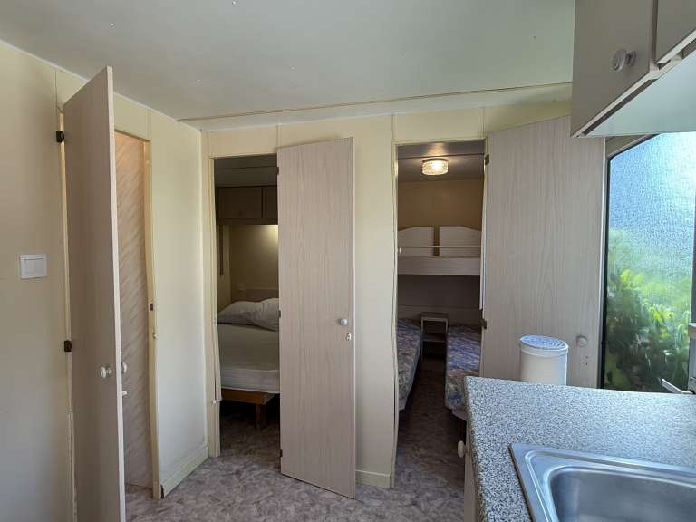 Maison Saint-Quentin-la-Poterie - 2 chambres - 109m²