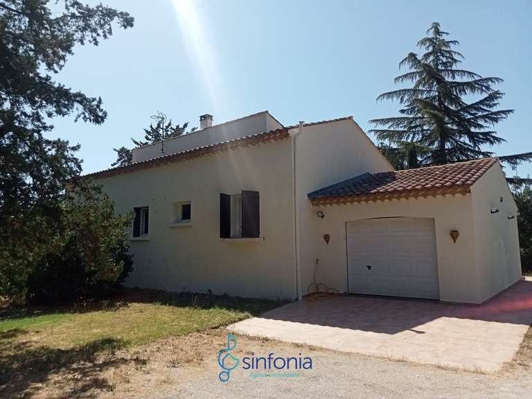 Maison Saint-Quentin-la-Poterie - 2 chambres - 109m²