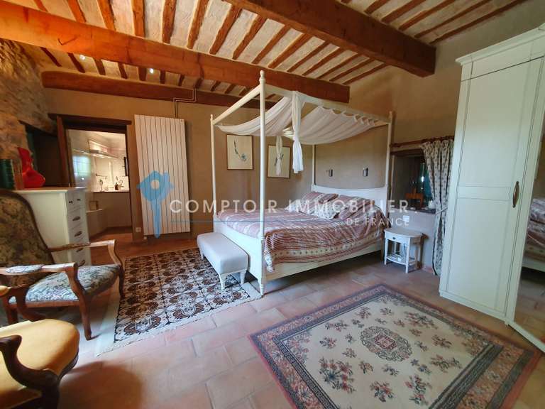 Maison Saint-Quentin-la-Poterie - 5 chambres - 300m²