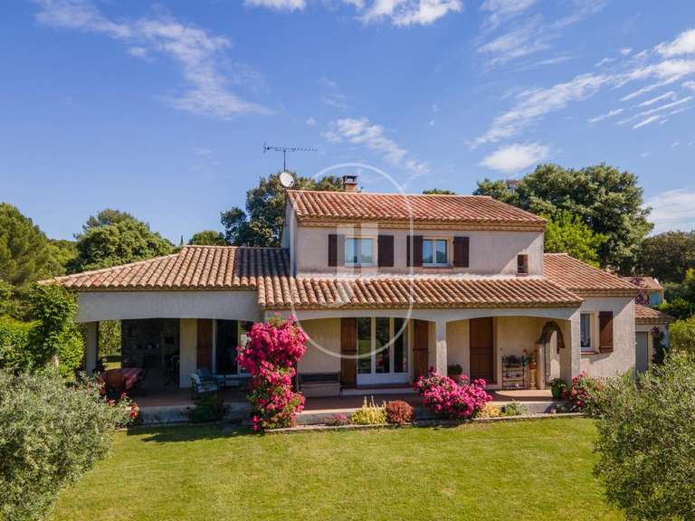 Maison Saint-Quentin-la-Poterie - 4 chambres - 138m²