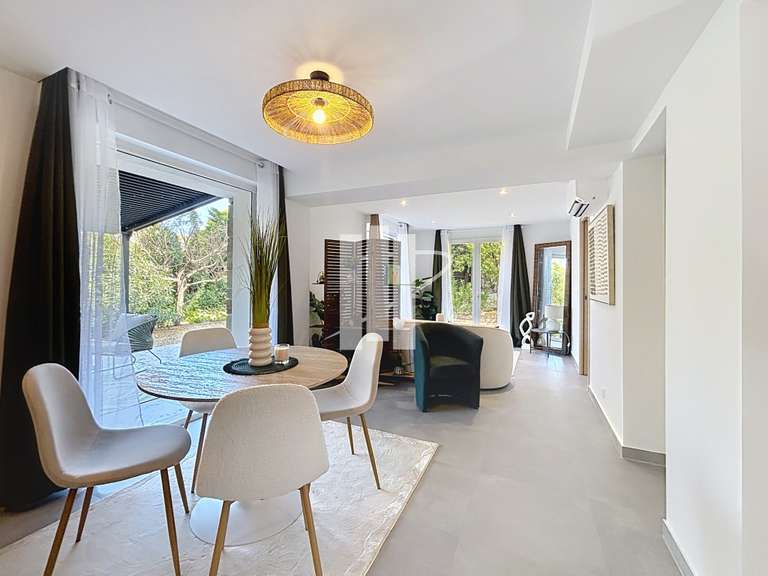 Apartment Saint-Raphaël - 3 bedrooms - 67m²