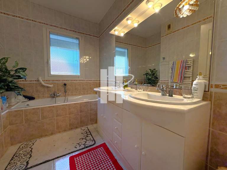 Appartement Saint-Raphaël - 3 chambres - 140m²