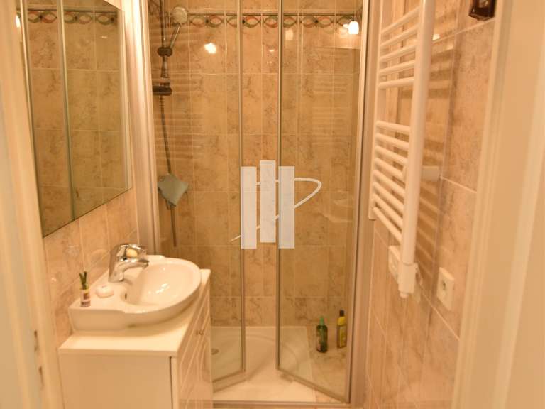 Appartement Saint-Raphaël - 2 chambres - 79m²