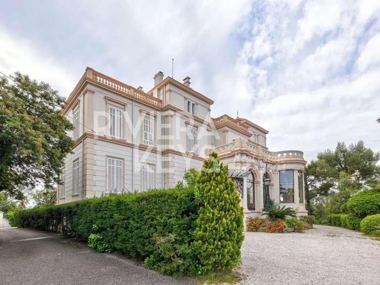 Apartment Saint-Raphaël - 3 bedrooms - 111m²