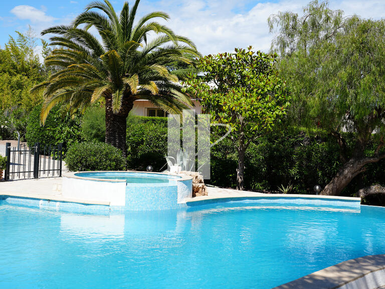 Appartement Saint-Raphaël - 2 chambres - 71m²