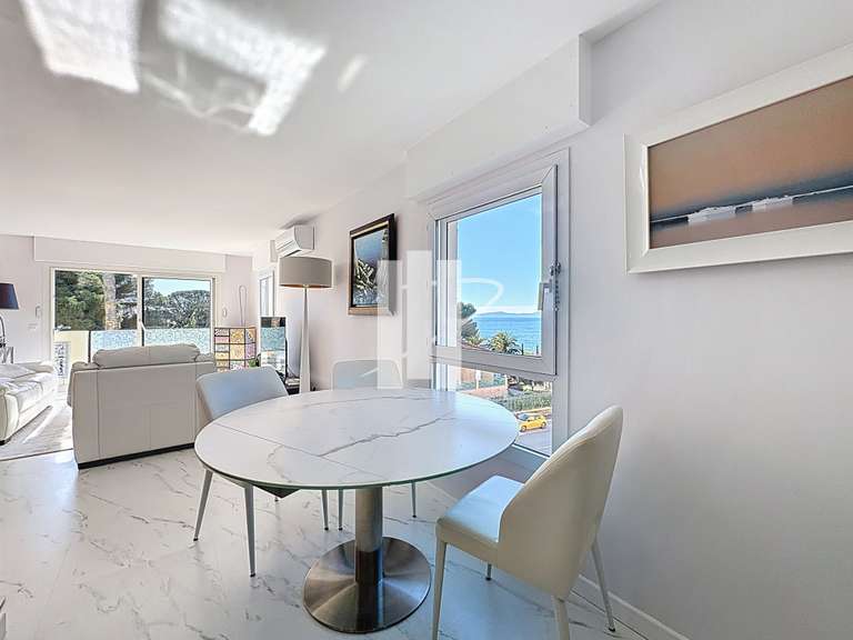 Apartment with Sea view Saint-Raphaël - 3 bedrooms - 91m²