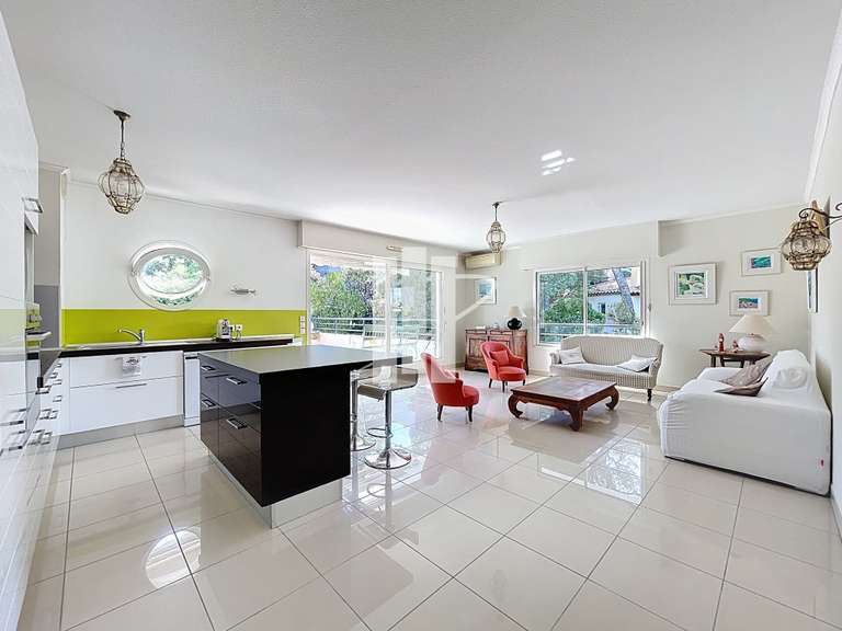 Appartement Saint-Raphaël - 2 chambres - 86m²