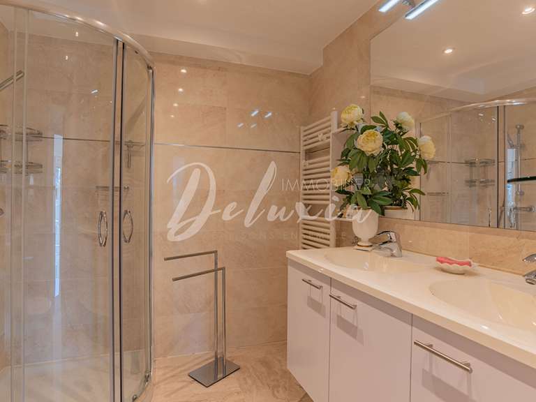 Apartment Saint-Raphaël - 3 bedrooms - 104m²