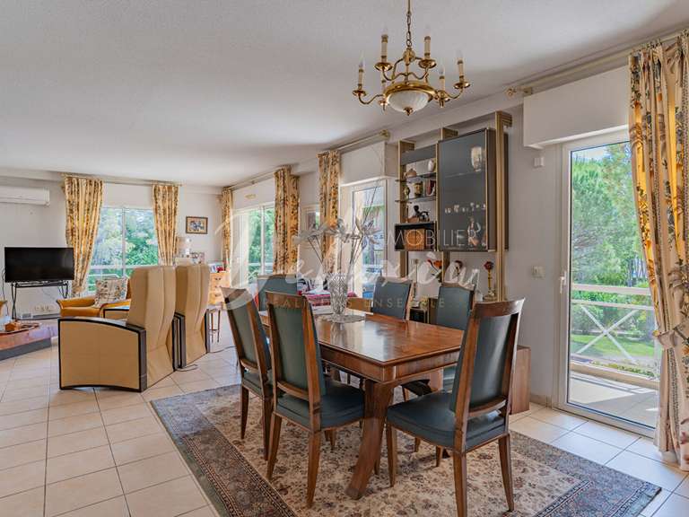 Appartement Saint-Raphaël - 3 chambres - 138m²