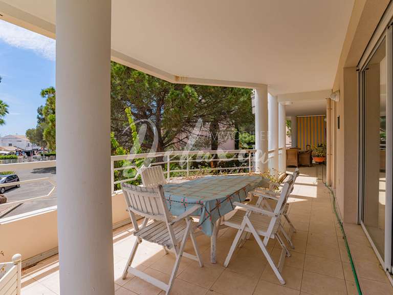 Appartement Saint-Raphaël - 3 chambres - 138m²