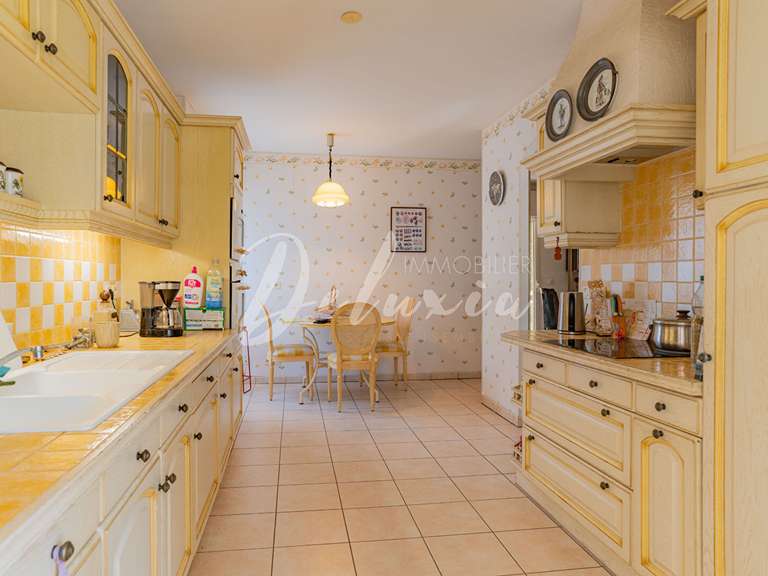 Appartement Saint-Raphaël - 3 chambres - 138m²