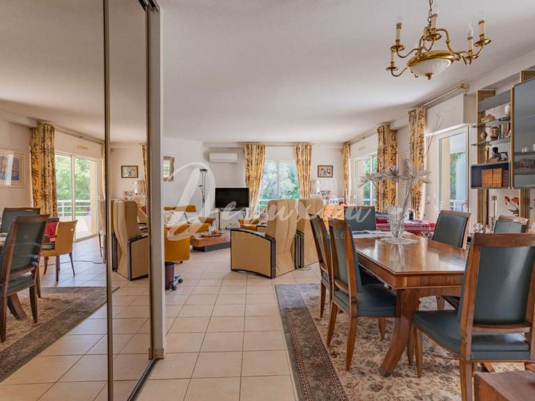 Appartement Saint-Raphaël - 3 chambres - 138m²