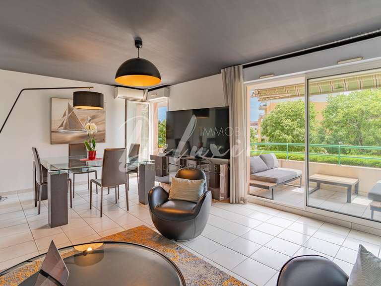 Appartement Saint-Raphaël - 3 chambres - 90m²