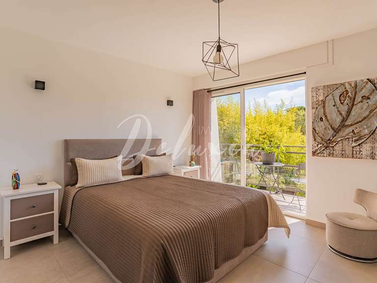 Appartement Saint-Raphaël - 2 chambres - 73m²