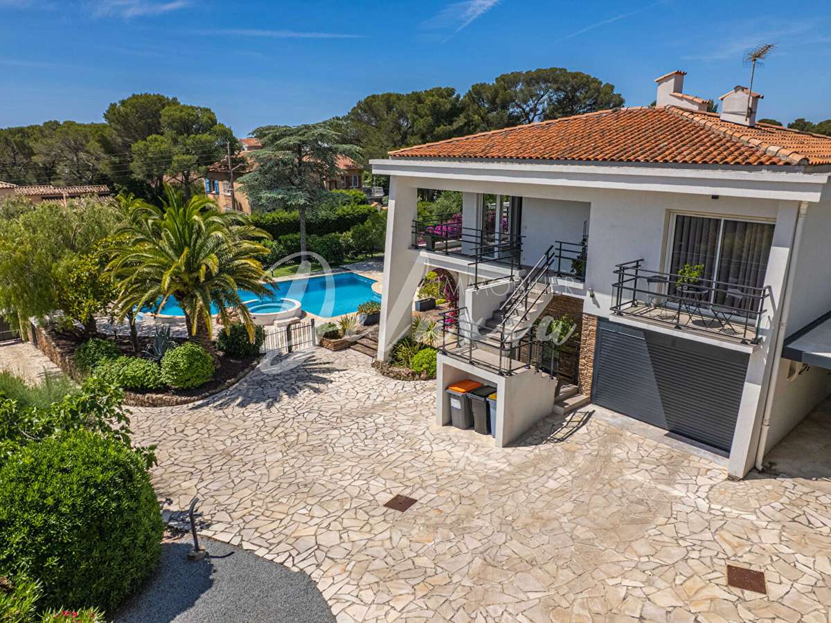 Apartment Saint-Raphaël